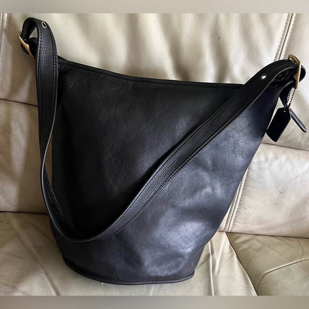 Vintage Authentic COACH 9085 Duffle Sac Bucket Shoulder Bag Black leather USA